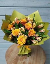 Букет цветов из:  Альстромерии и Розы в Большом Сорокино