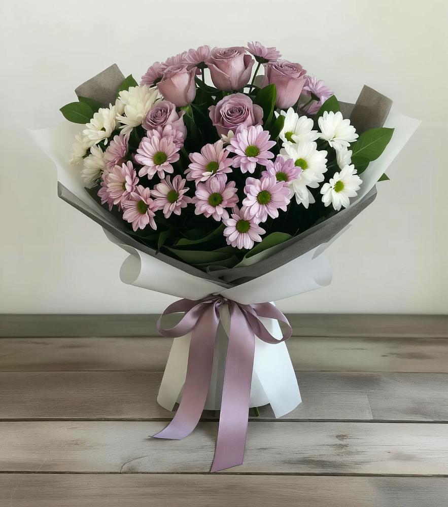 Букет цветов из: Хризантемы и Розы в Большом Сорокино