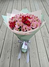 Букет цветов из:  Альстромерии в Большом Сорокино