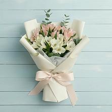 Букет цветов из:  Альстромерии в Большом Сорокино