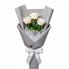 Букет 3 белые розы в Большом Сорокино