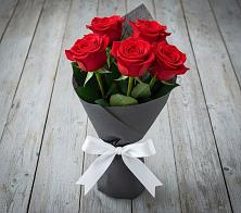 Букет 5 Красных роз Эдлесс Лав #REPLACE_PRED# Большом Сорокино