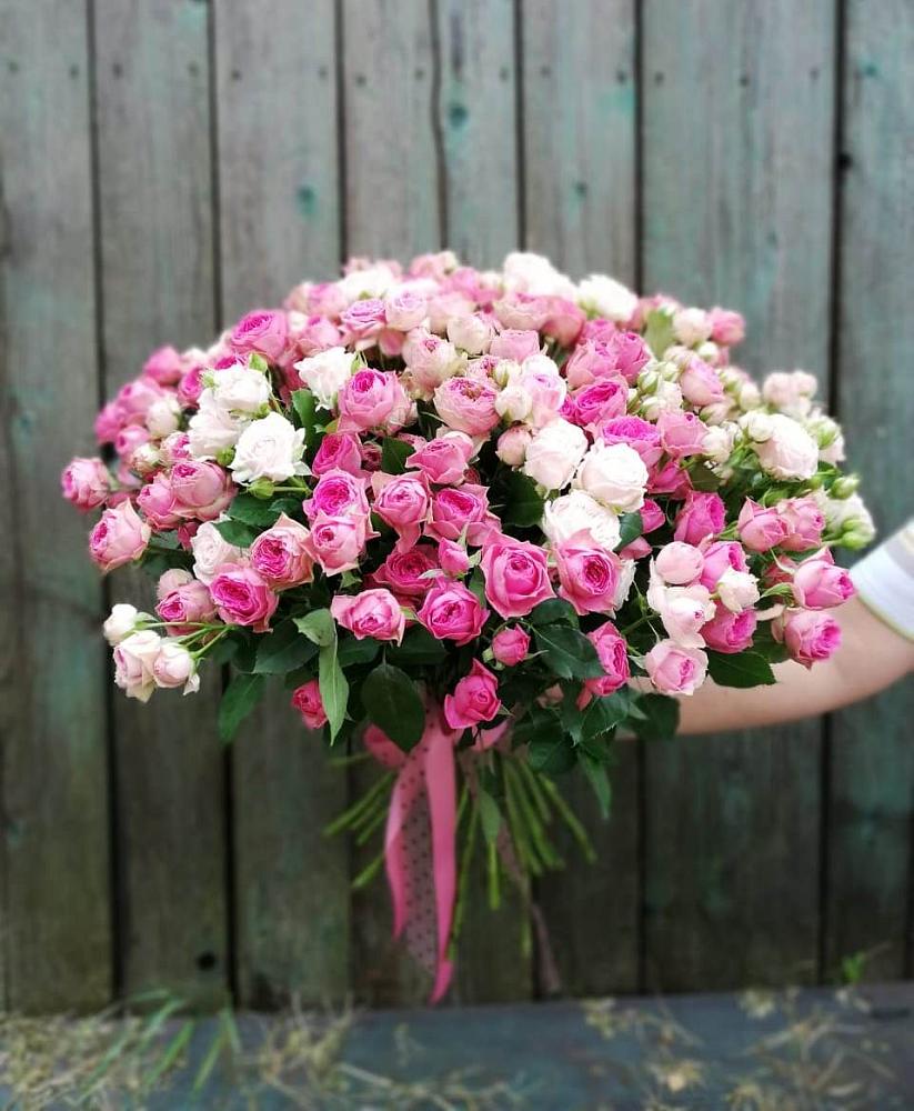 Букет Розовые кустовые розы Натали и Лав Лидия в Большом Сорокино