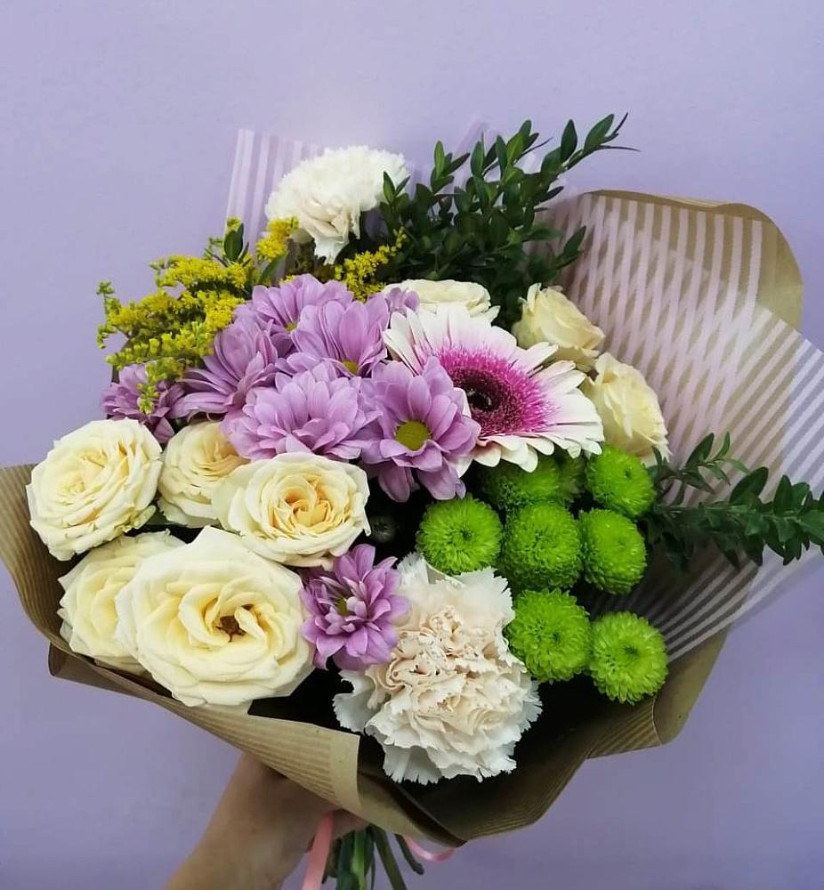 Букет цветов из: Хризантемы, Розы, Гвоздики и Герберы в Большом Сорокино