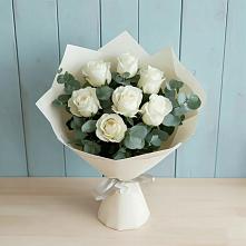 Букет Белые розы в Эвкалипте в Большом Сорокино
