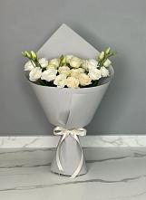 Букет цветов из:  Розы и Лизиантусы в Большом Сорокино